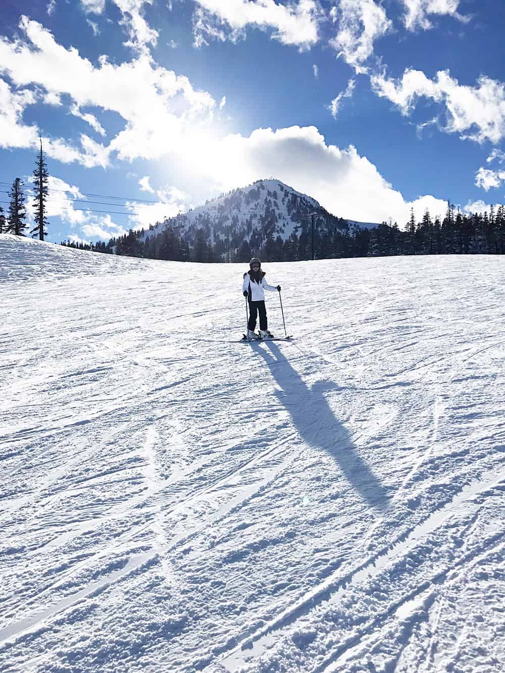 Skiing on Mammoth Mountain