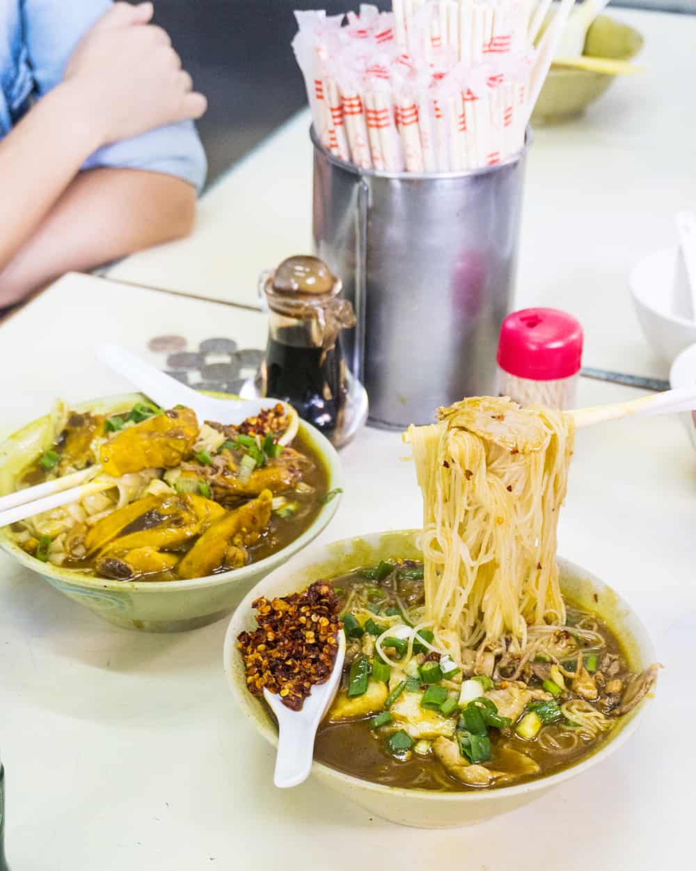 Hong Kong curry noodles