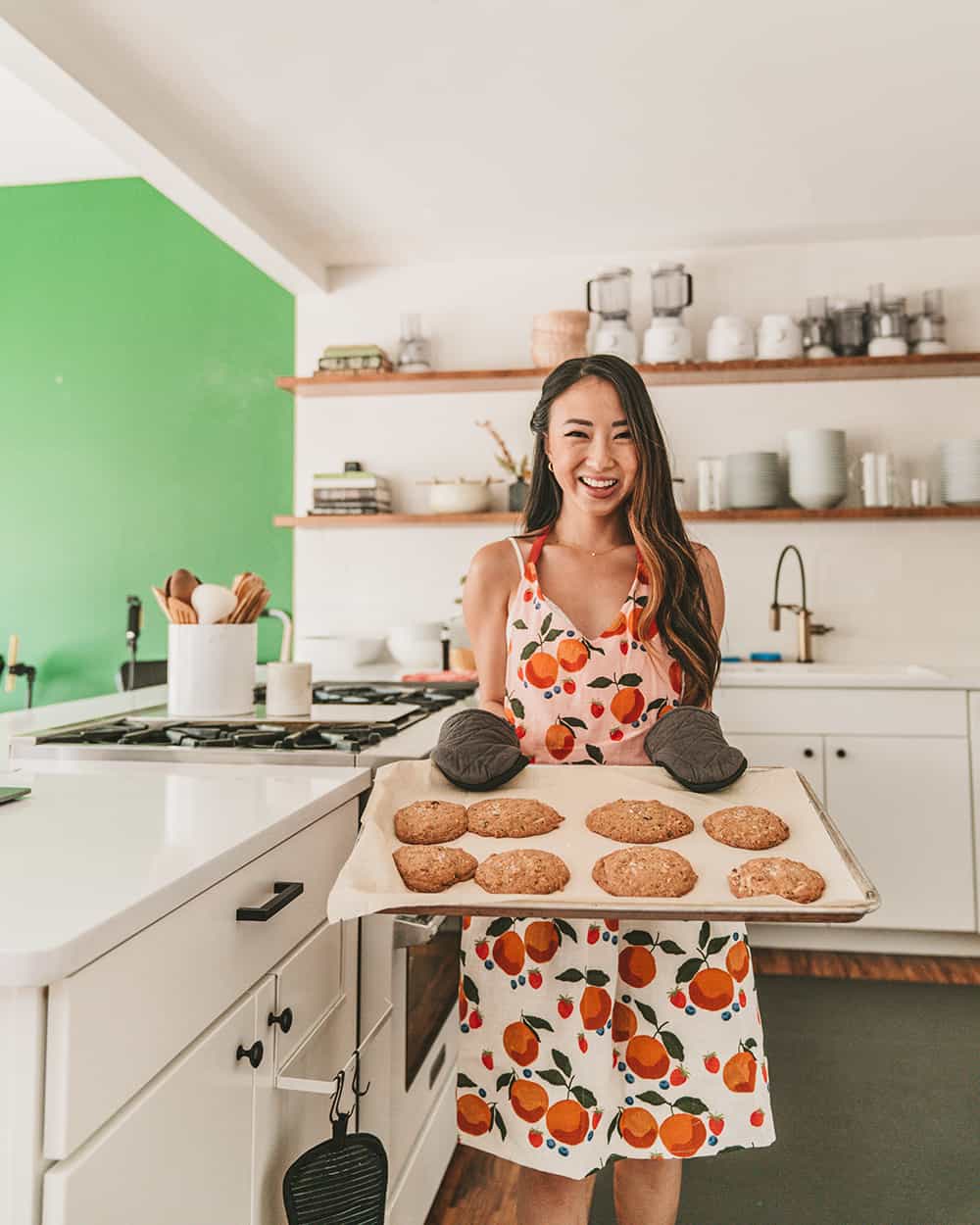 Koko holding cookies